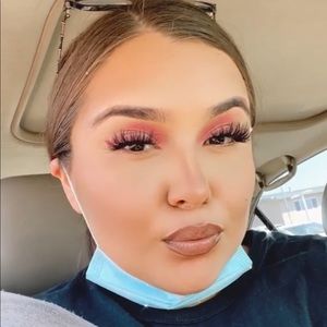 Meet your Posher, Maria alejandra